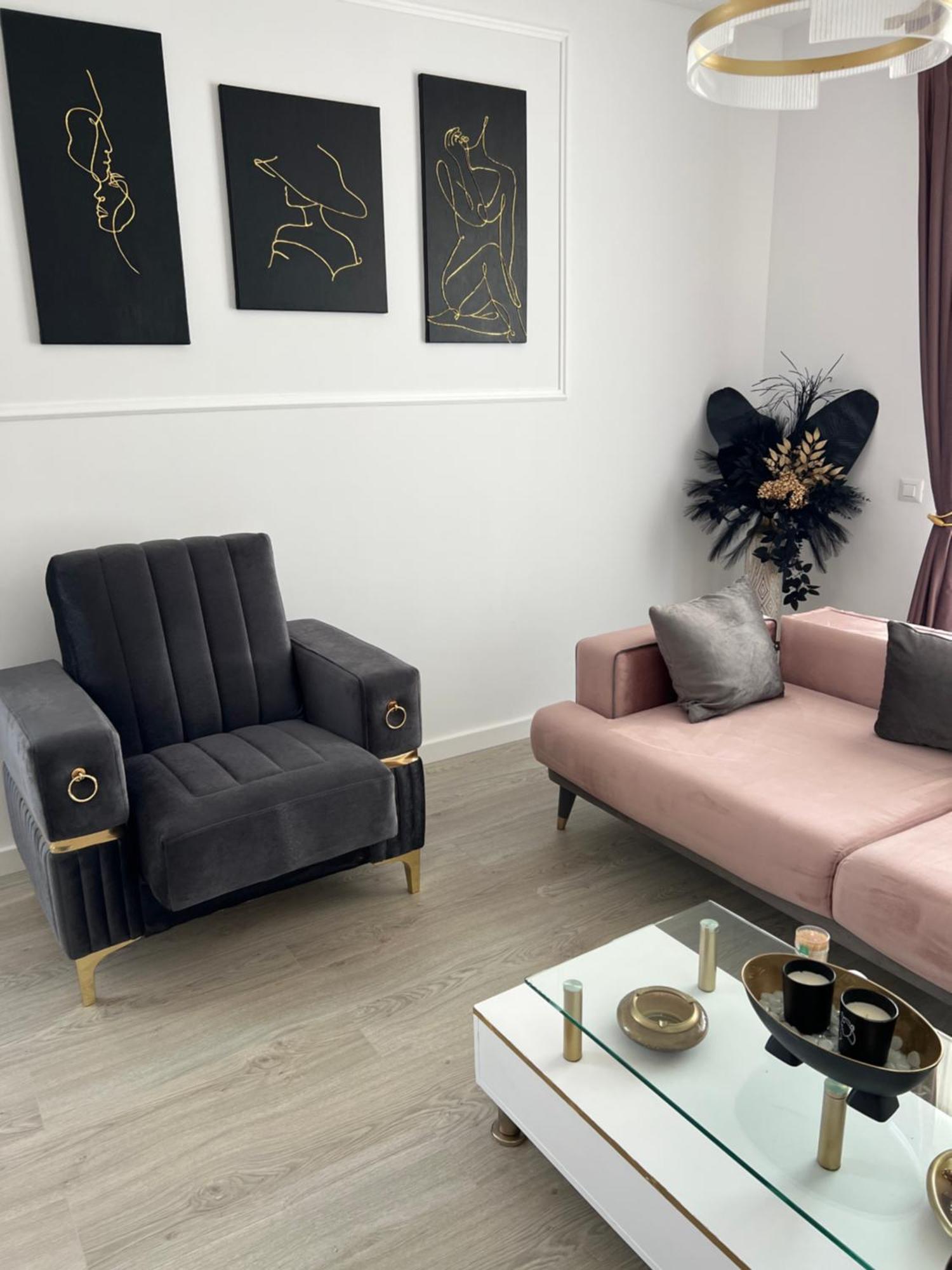 Glamart Apartment Craiova Esterno foto